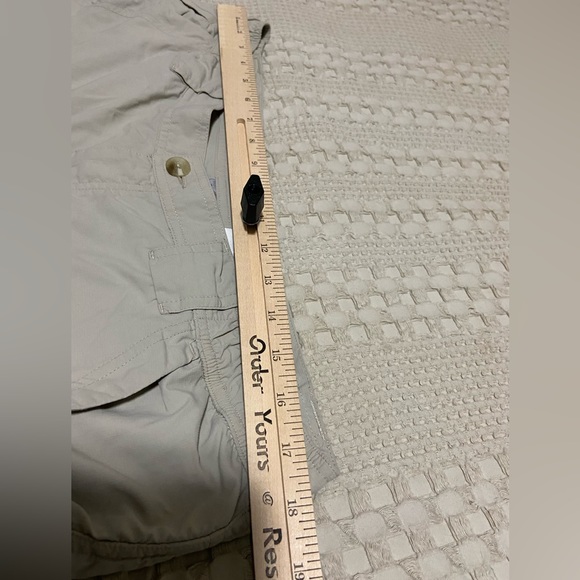 Columbia packable cargo pants/shorts - Picture 8 of 9